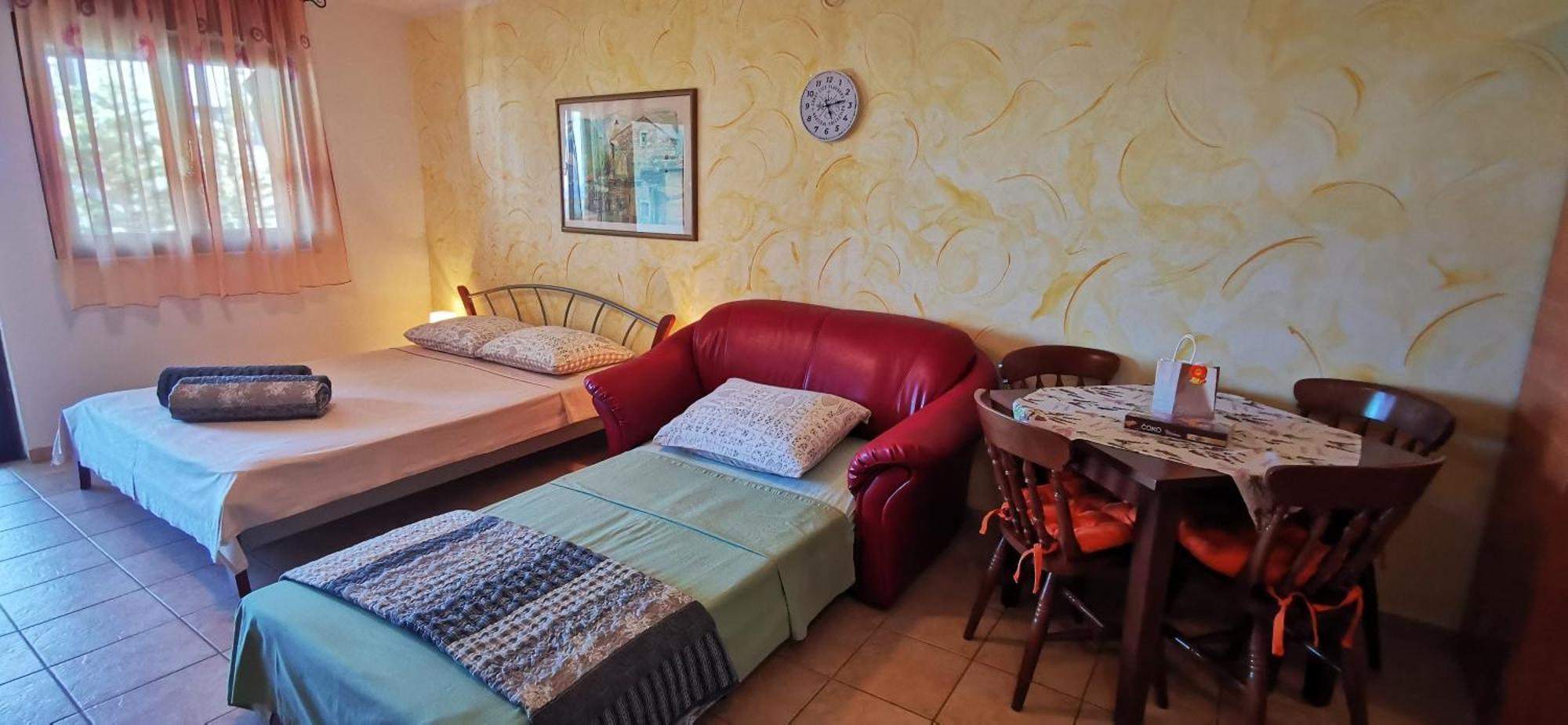 Studio Apartment Lela Лижнян Экстерьер фото